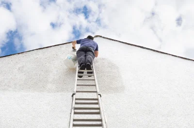 Peinture extérieure à la Vernarède — façades et ravalement